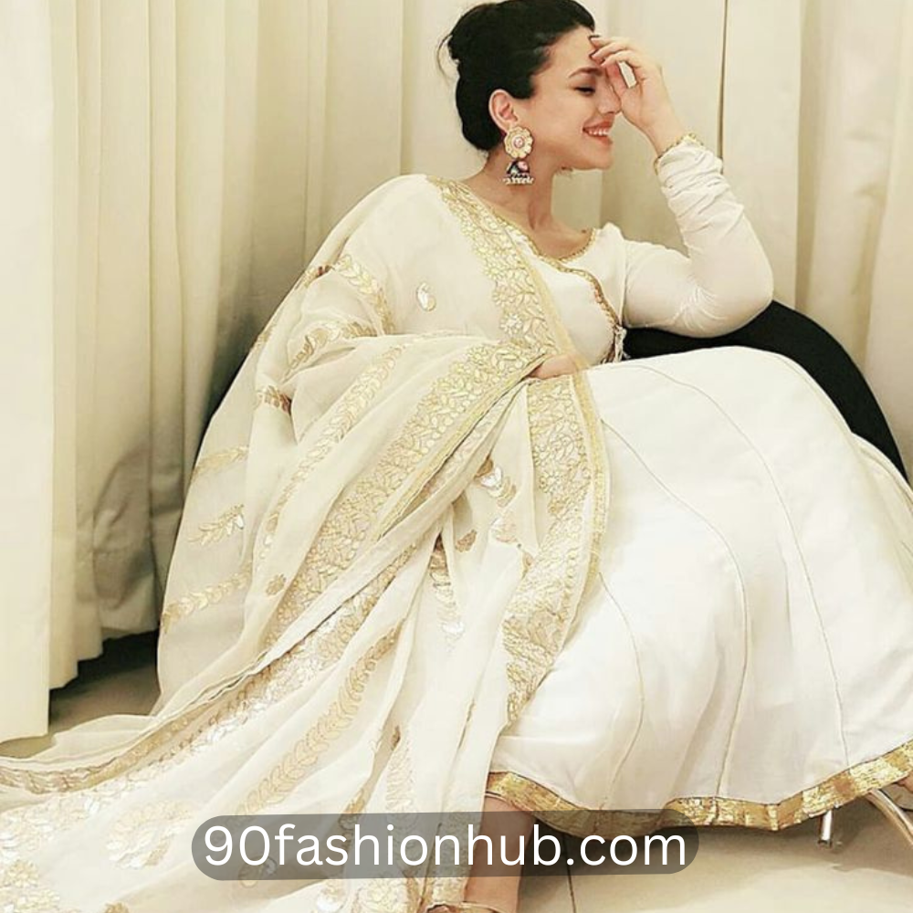 90fashionhub.com - 2025-01-22T141435.491